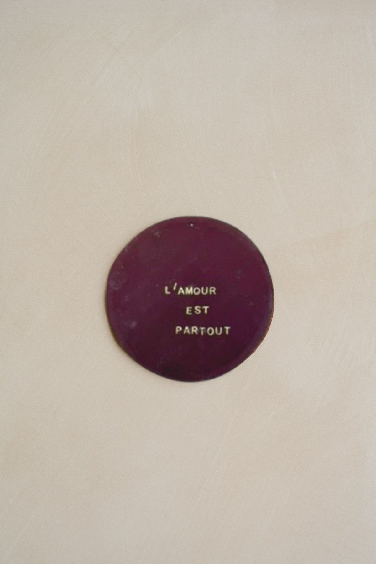 Plaquette décorative “L'AMOUR EST PARTOUT”
