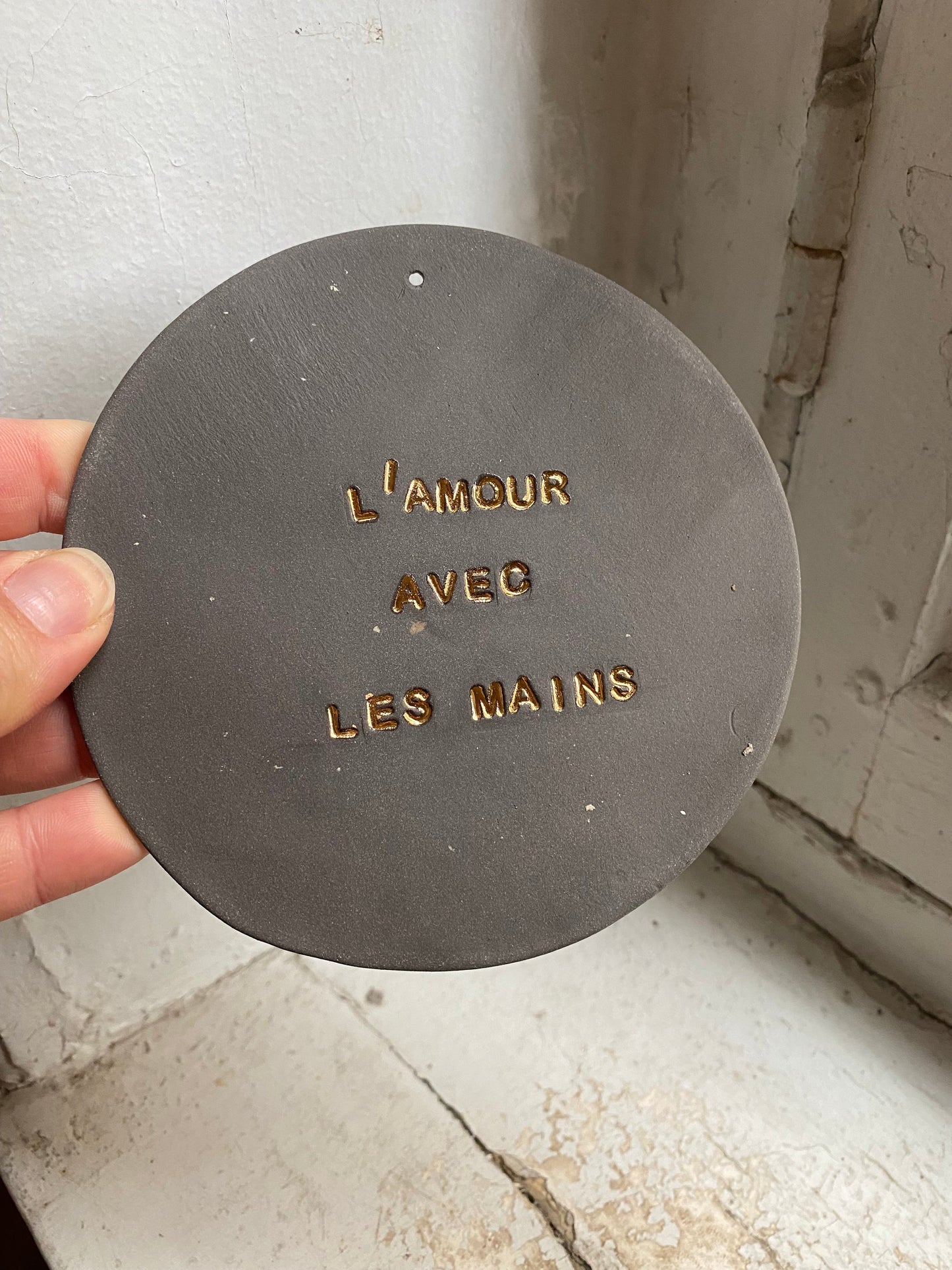 L'AMOUR AVEC LES MAINS